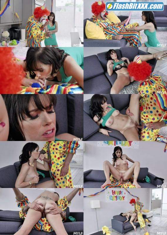 Horny The Clown Porn - Alana Cruise - Horny Clown Dick Down HD 720p Â» FlashbitXXX - Download  Flashbit Porn Video