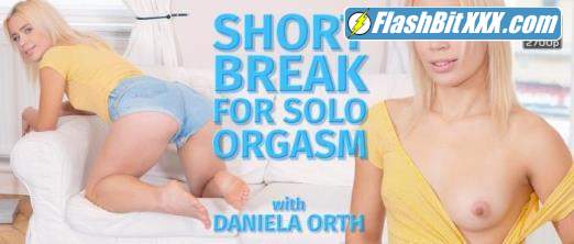 Daniela Orth - Short break for solo orgasm [UltraHD 2K 1440p]