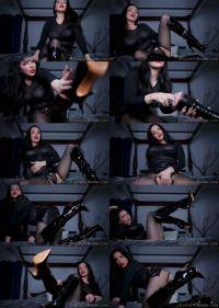 Alexandra Snow - Fleshlight Boot Fuck - Uncensored [FullHD 1080p]