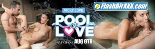 Vicky Love - Pool of Love Voyeur [UltraHD 2K 1920p]