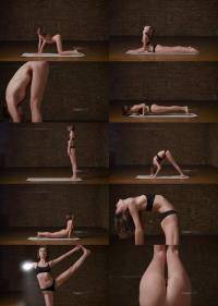 Hannah - Nude Yoga [FullHD 1080p] 