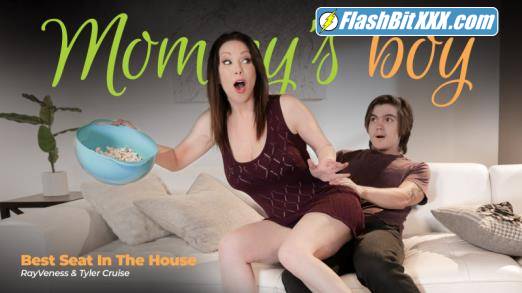 RayVeness - Best Seat In The House [FullHD 1080p]