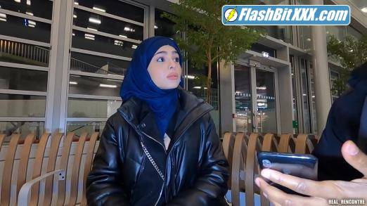 Nadja Lapiedra - Hijab Iranian DP/Anal in hallway & in WC [FullHD 1080p]
