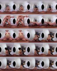 Darcia Lee - Czech VR 182 - Flexi Babe in Bubbly Fun! [FullHD 1080p]