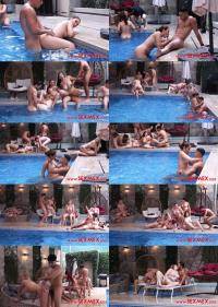 Gatita, Nicole Zurich - Pool Orgy #1 [HD 720p] 